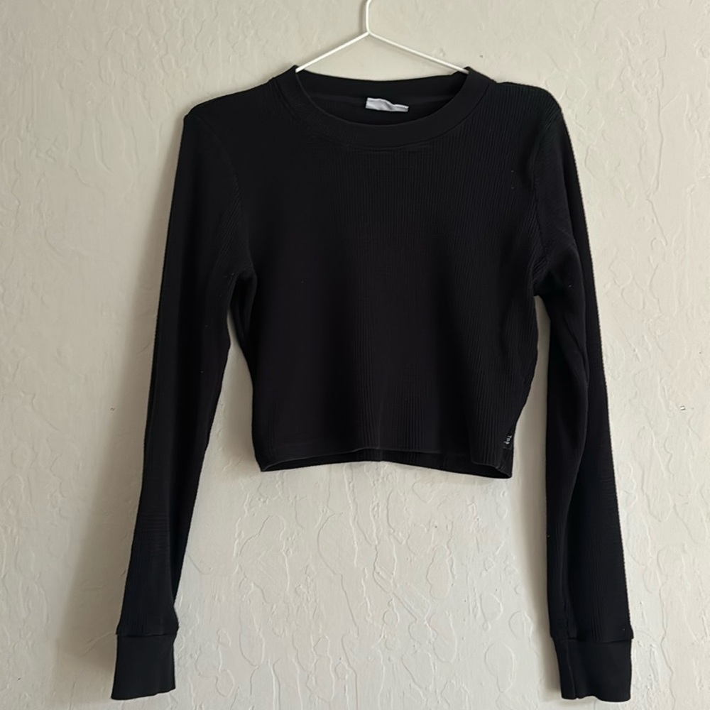TNA waffle long sleeve mock neck crop